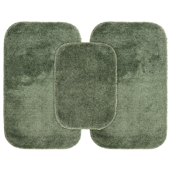 Wade Logan® Mccluney Traditional Nylon Bath Rug with Non-Slip Backing ...